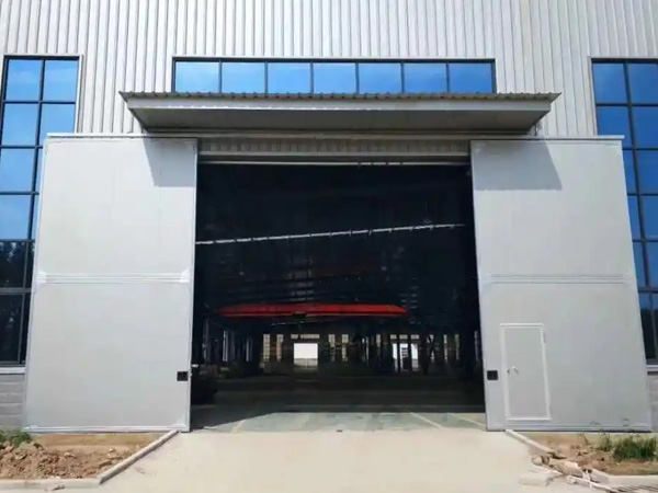 工業(yè)推拉門